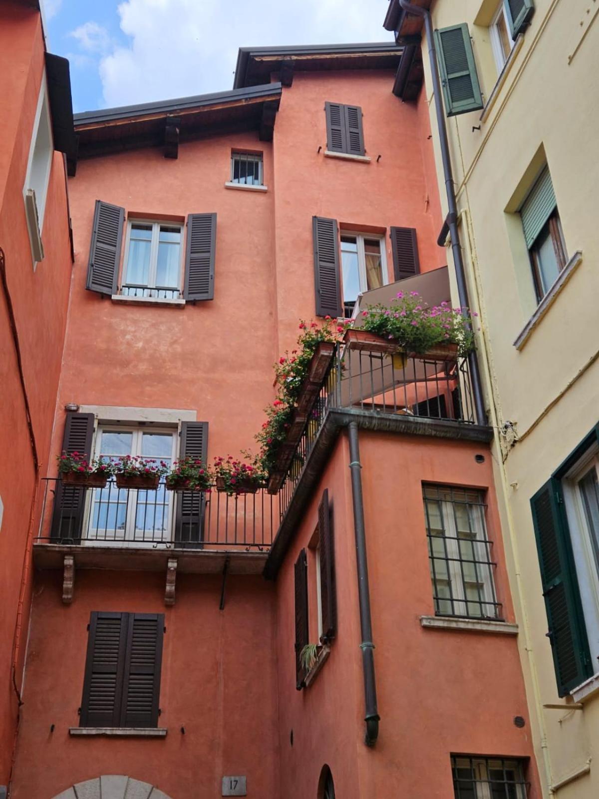 Il Cortiletto- Le Piazze Brescia Exterior foto